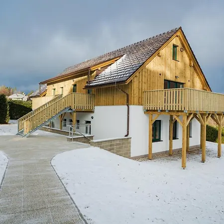 U Cerneho Kohoutka Guest house *